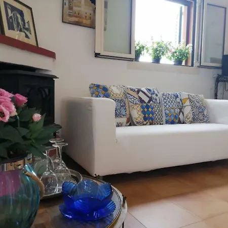 La Rondine Con Piscina